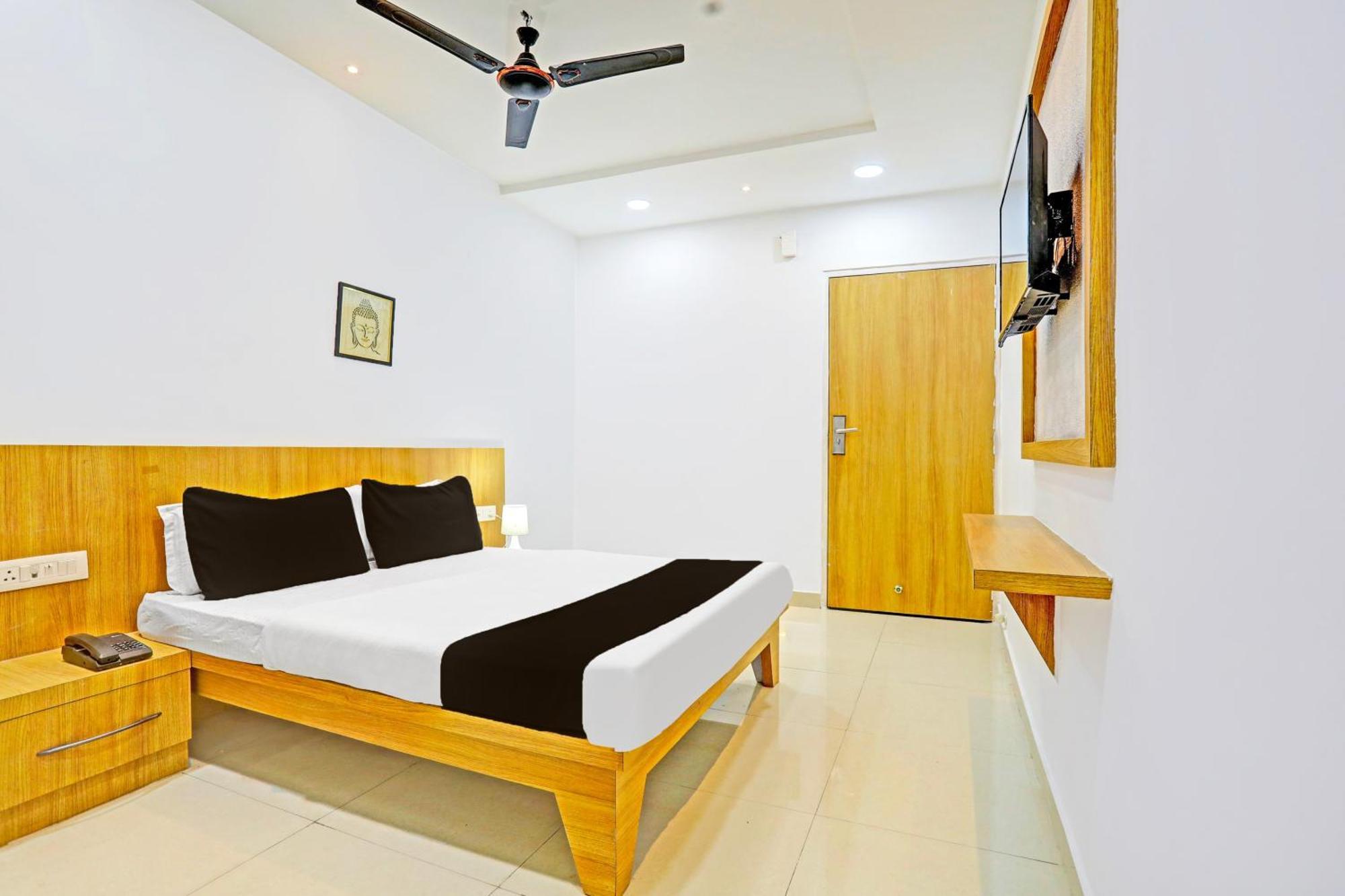 Super Hotel O Raipur Εξωτερικό φωτογραφία